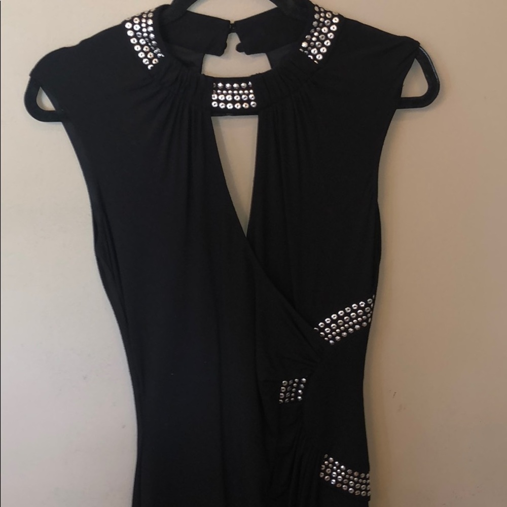 Black Caché cocktail dress